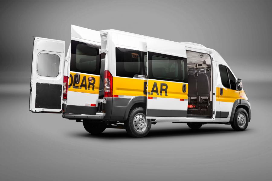  Fiat Ducato Multi Escolar 2018 года  (LA) (фото 12 из 14)